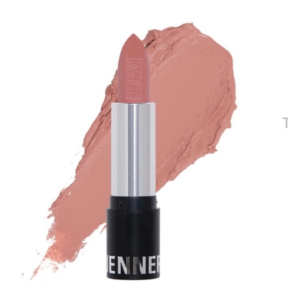 kylie august matte lipstick